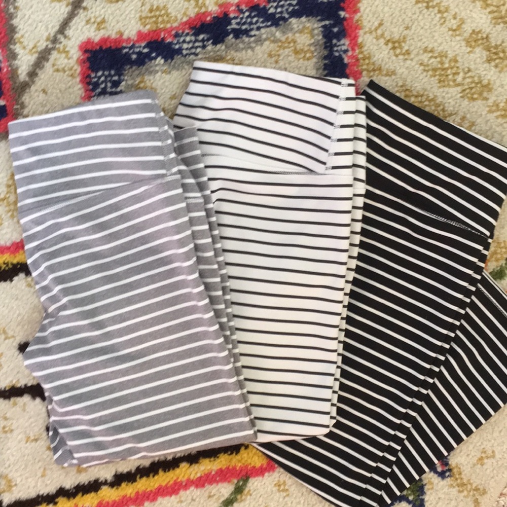 3 pairs of scorpio sol leggings! Xs and small